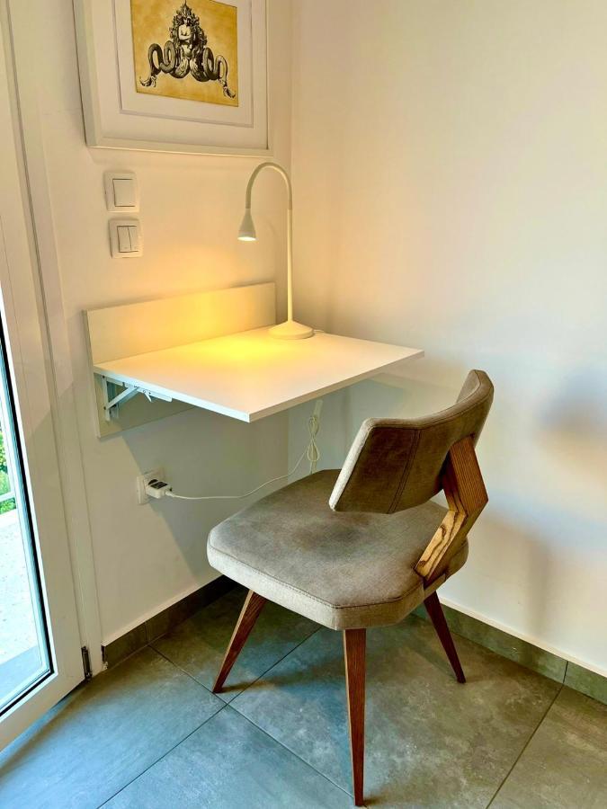 Kalliopis Apartment Афіни Екстер'єр фото
